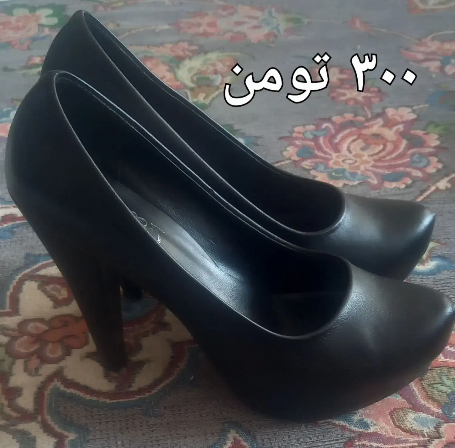 کفش / صندل|کیف، کفش، کمربند|نجفآباد, ۲۲ بهمن|دیوار