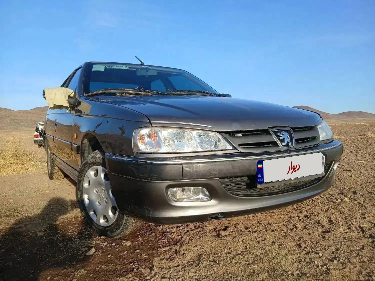 پژو پارس خاکستری|خودرو سواری و وانت|ملایر, |دیوار