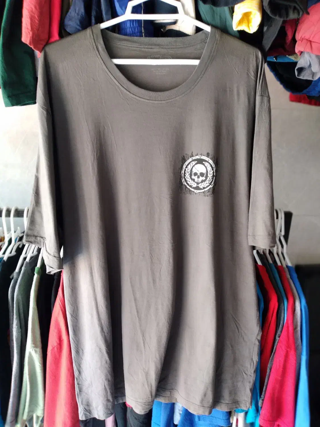 تیشرت استوک اورجینال تنوع بالا|لباس|فردیس, فردیس|دیوار