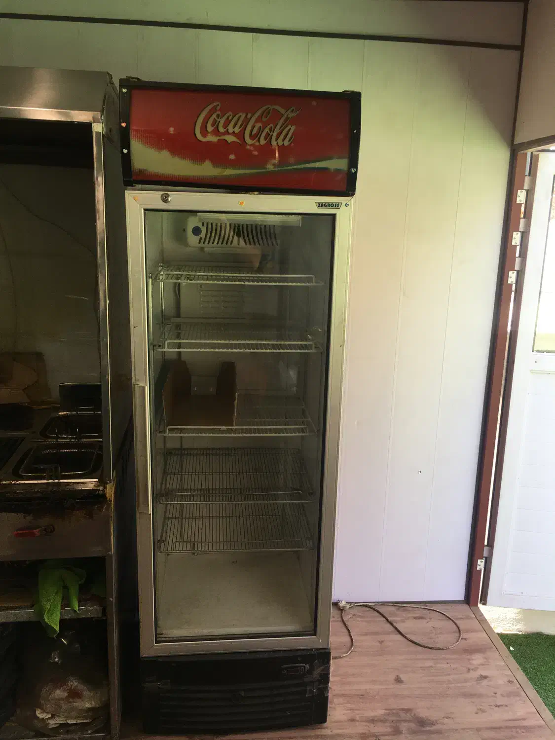 فروش ملزومات فست فود|کافیشاپ و رستوران|تهران, شهرک ولیعصر جنوبی|دیوار