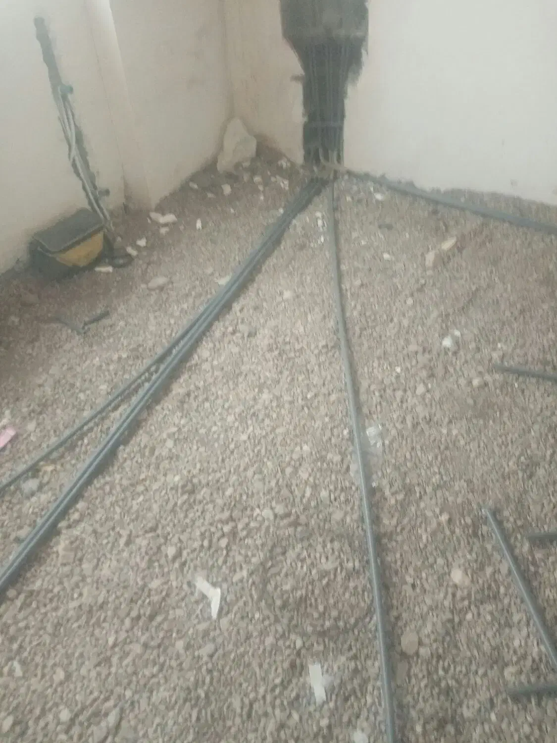 برق کشی ساختمان|خدمات پیشه و مهارت|نیشابور, جمهوری|دیوار