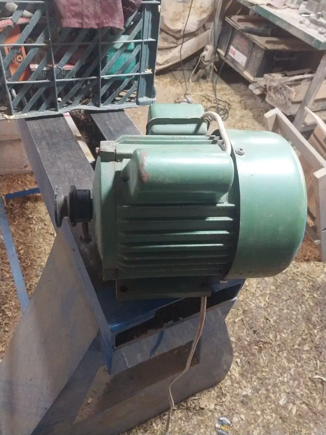 دینام تک فاز ایتالیا|ماشینآلات صنعتی|آستارا, |دیوار