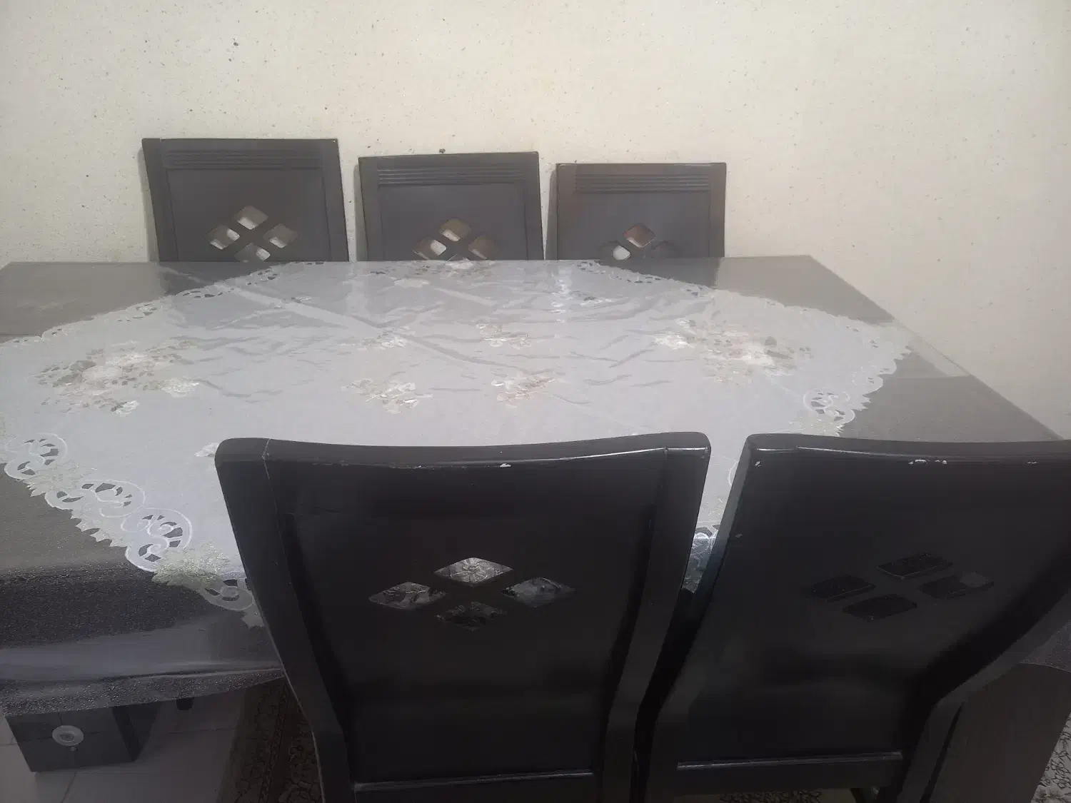 میز ناهارخوری ۶ نفره|میز و صندلی غذاخوری|رشت, دیانتی|دیوار