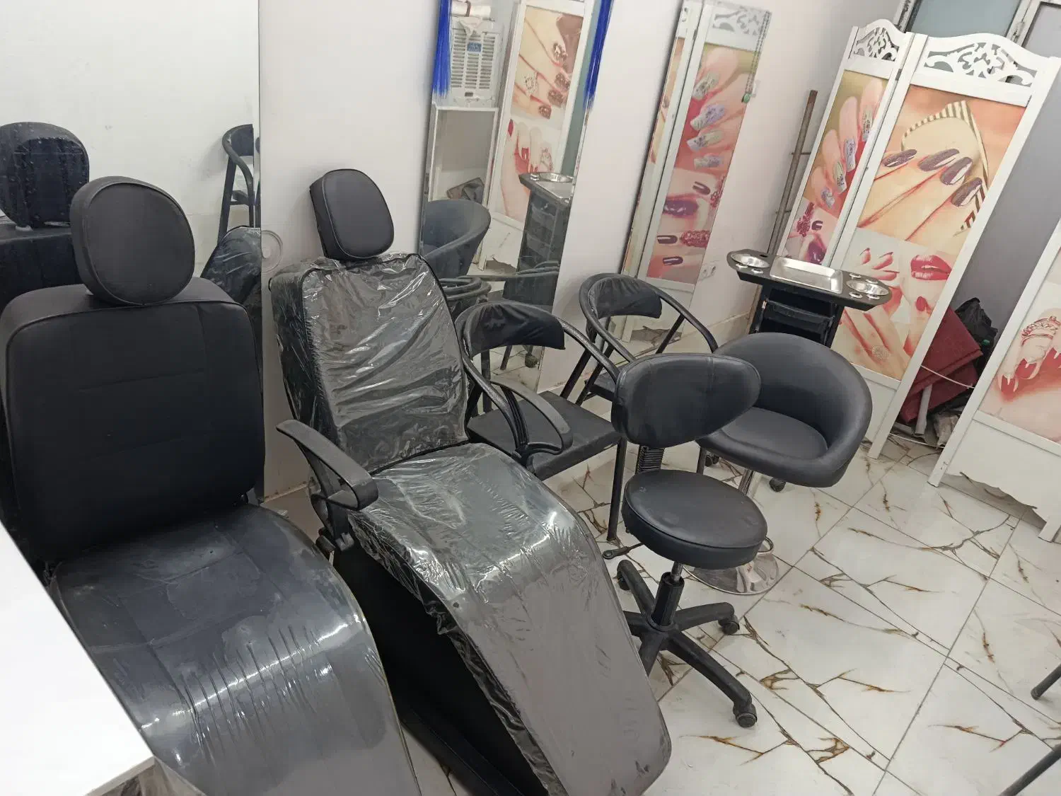 صندلی های آرایشگاه زنانه|آرایشگاه و سالن‌های زیبایی|قم, قلعه کامکار|دیوار