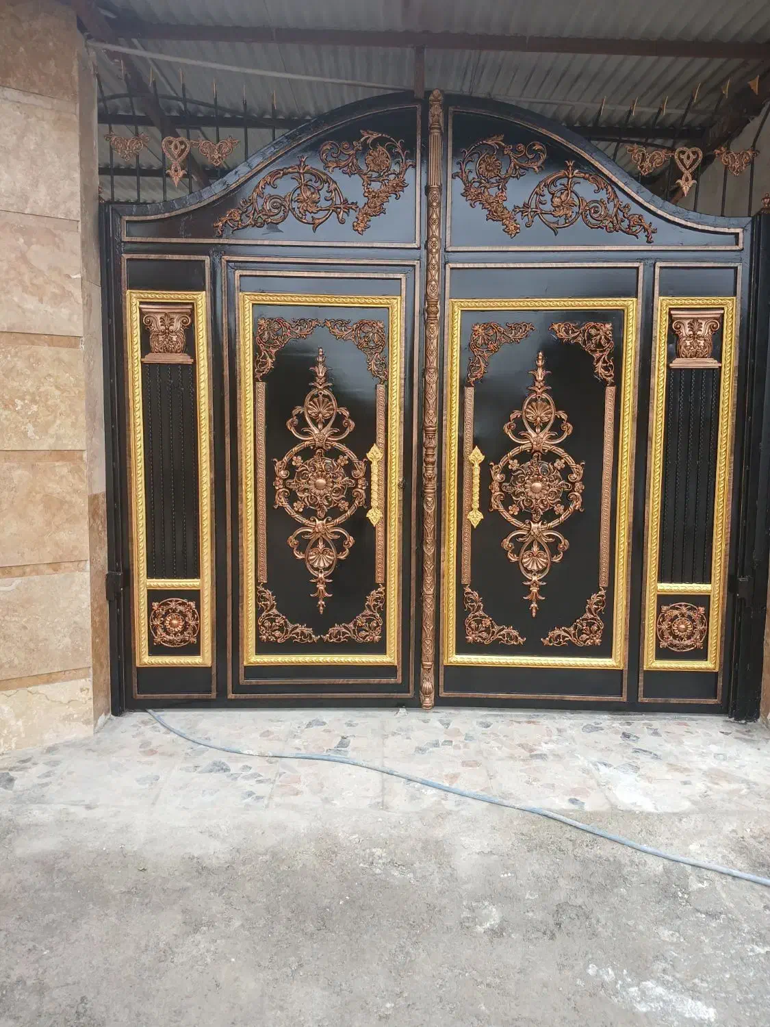 نقاشی با مدیریت بازاری|خدمات پیشه و مهارت|سورک, |دیوار