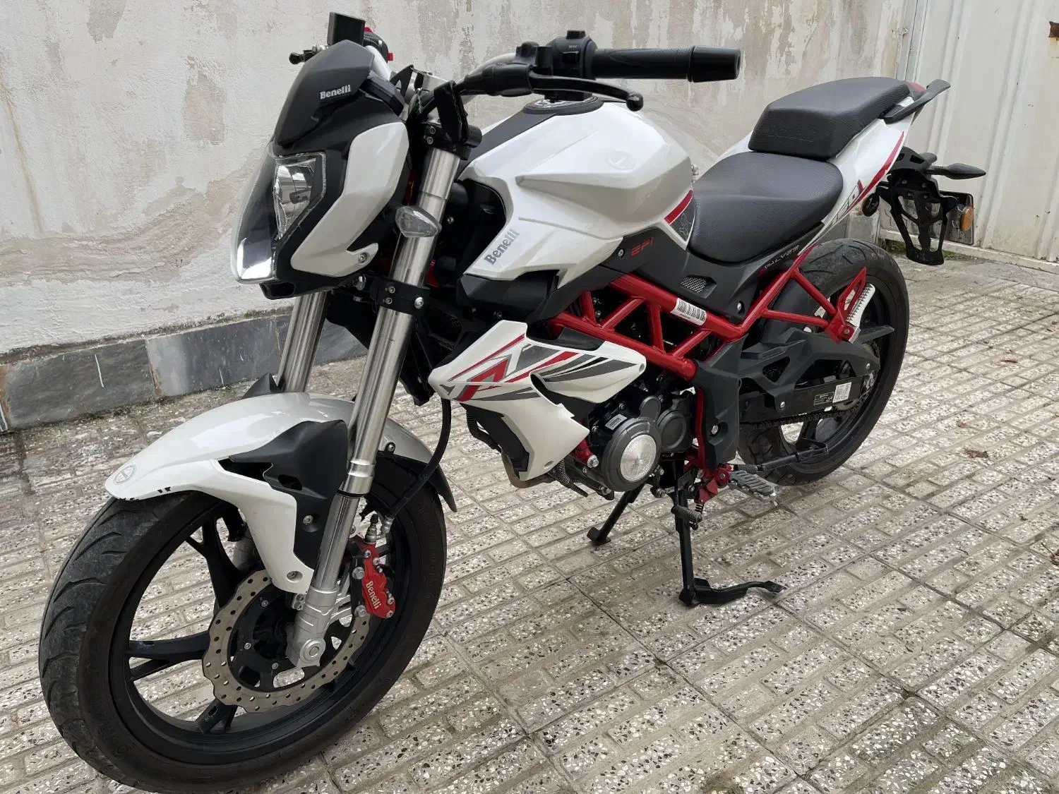 بنلی ۱۵۰ نیوفیس ۴۰۱|موتورسیکلت|علیآباد کتول, |دیوار