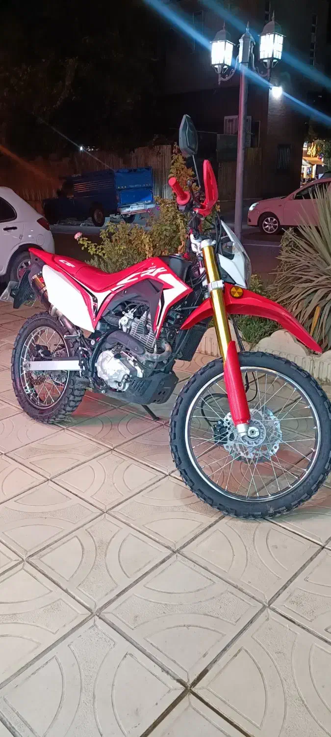 توسن ۲۵۰ (باسل)|موتورسیکلت|نیشابور, مدرس|دیوار