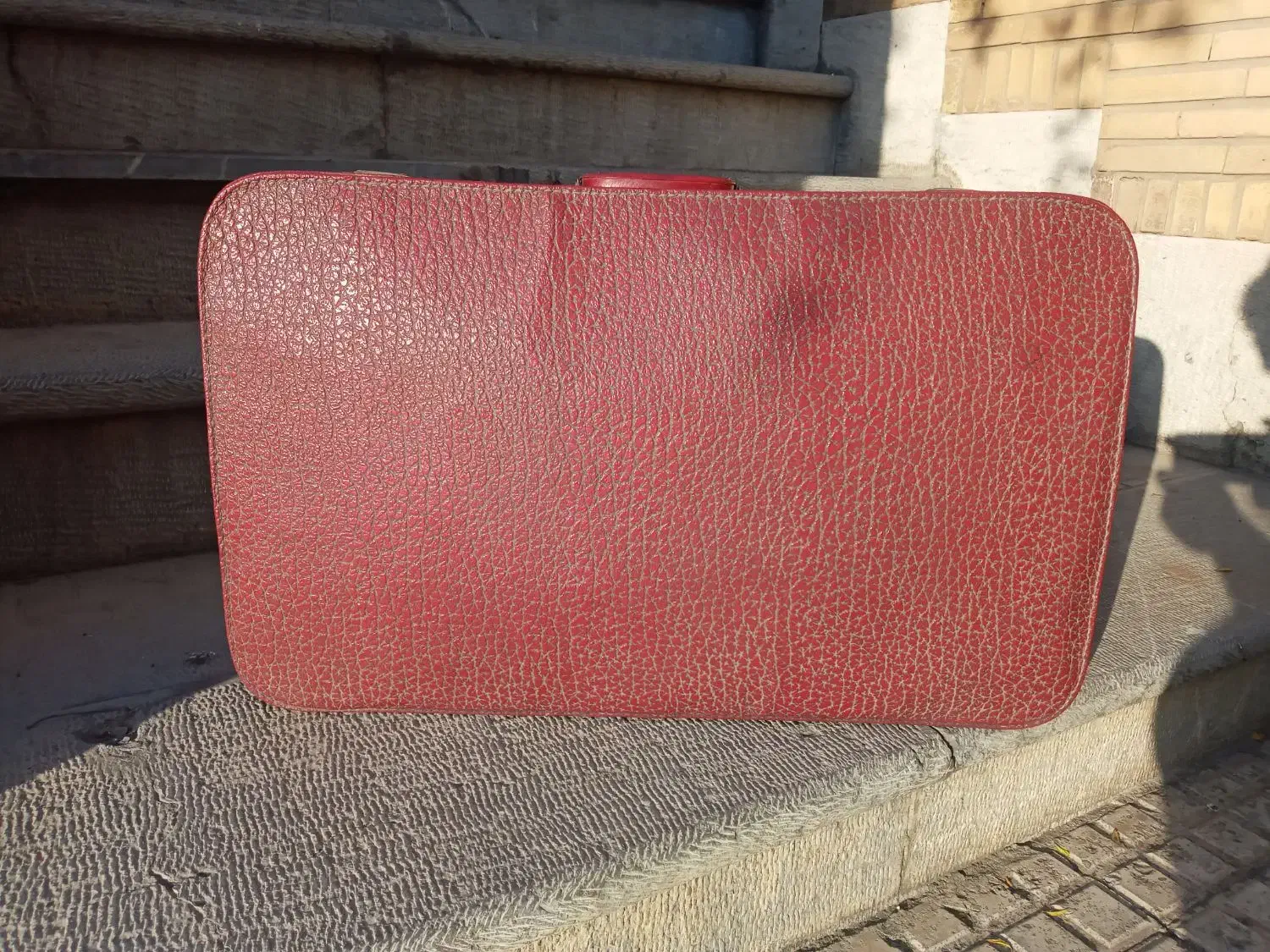 چمدان قدیمی عتیقه|کلکسیون اشیاء عتیقه|تهران, ایوانک|دیوار