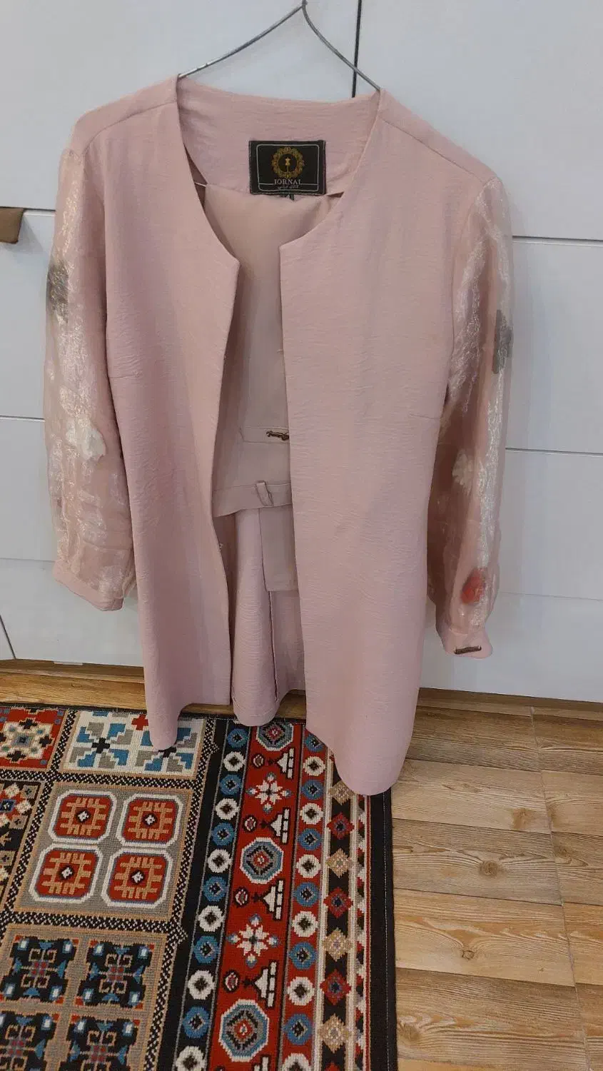 مانتو|لباس|مشهد, خواجه ربیع|دیوار