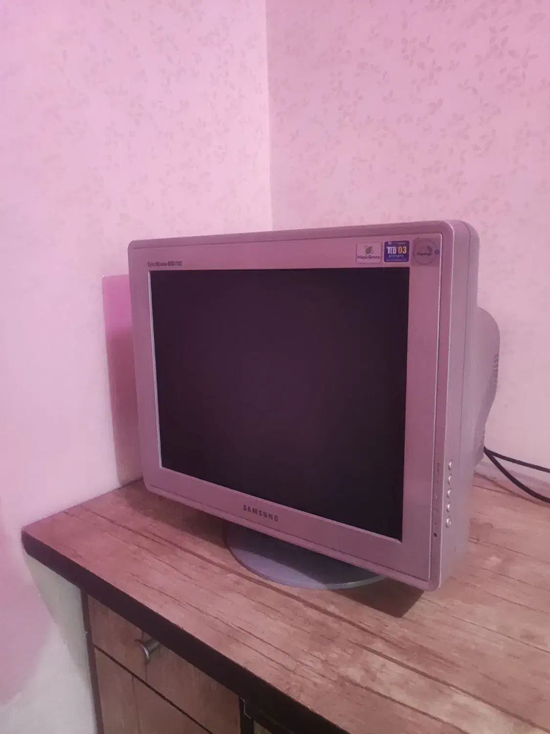 مانیتور سی آر تی سامسونگ|قطعات و لوازم جانبی رایانه|تبریز, |دیوار