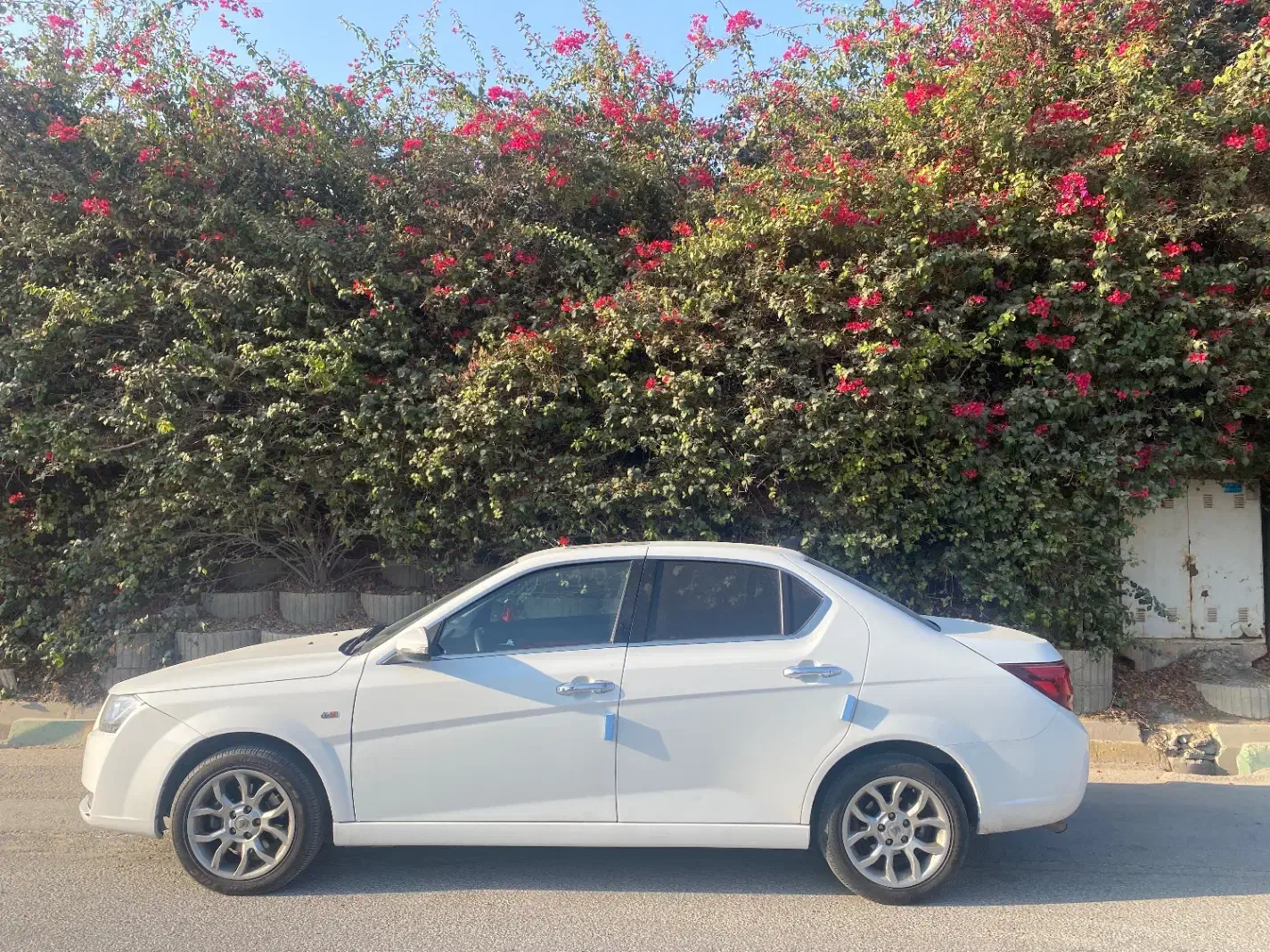 دنا پلاس اتومات.فقط معاوضه|خودرو سواری و وانت|جم, |دیوار