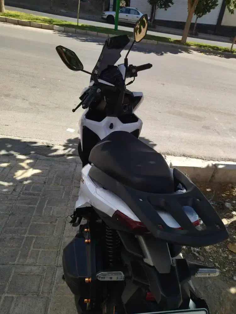 فروش و معاوضه موتورسیکلت درحد طرح کلیک۴۰۳ با ماشین|موتورسیکلت|کرج, حسن آباد|دیوار