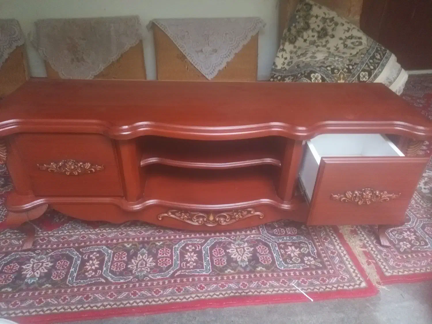 میز تلویزیون|میز تلویزیون|رشت, حمیدیان|دیوار