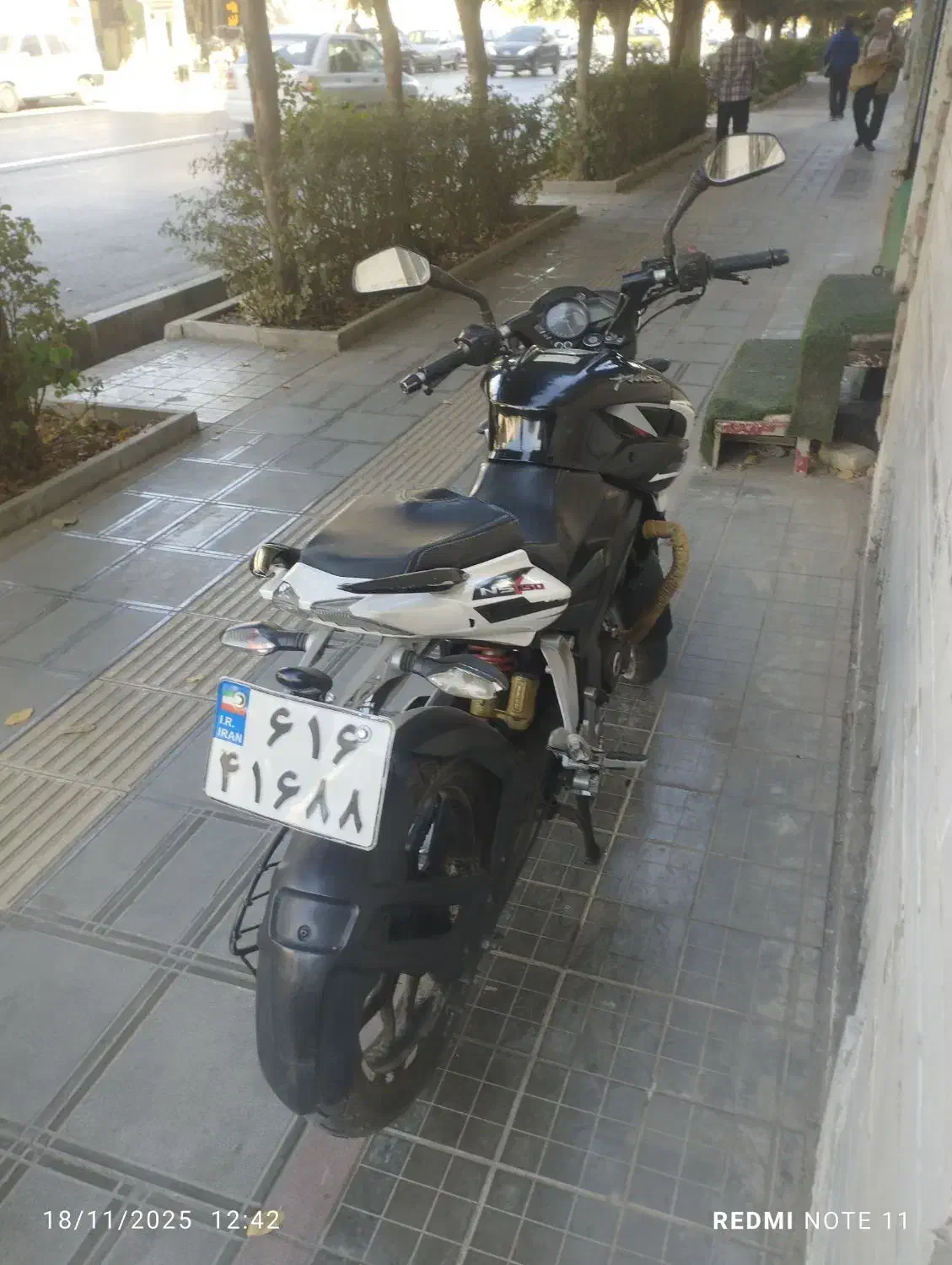 ns 150|موتورسیکلت|قم, نخودی|دیوار