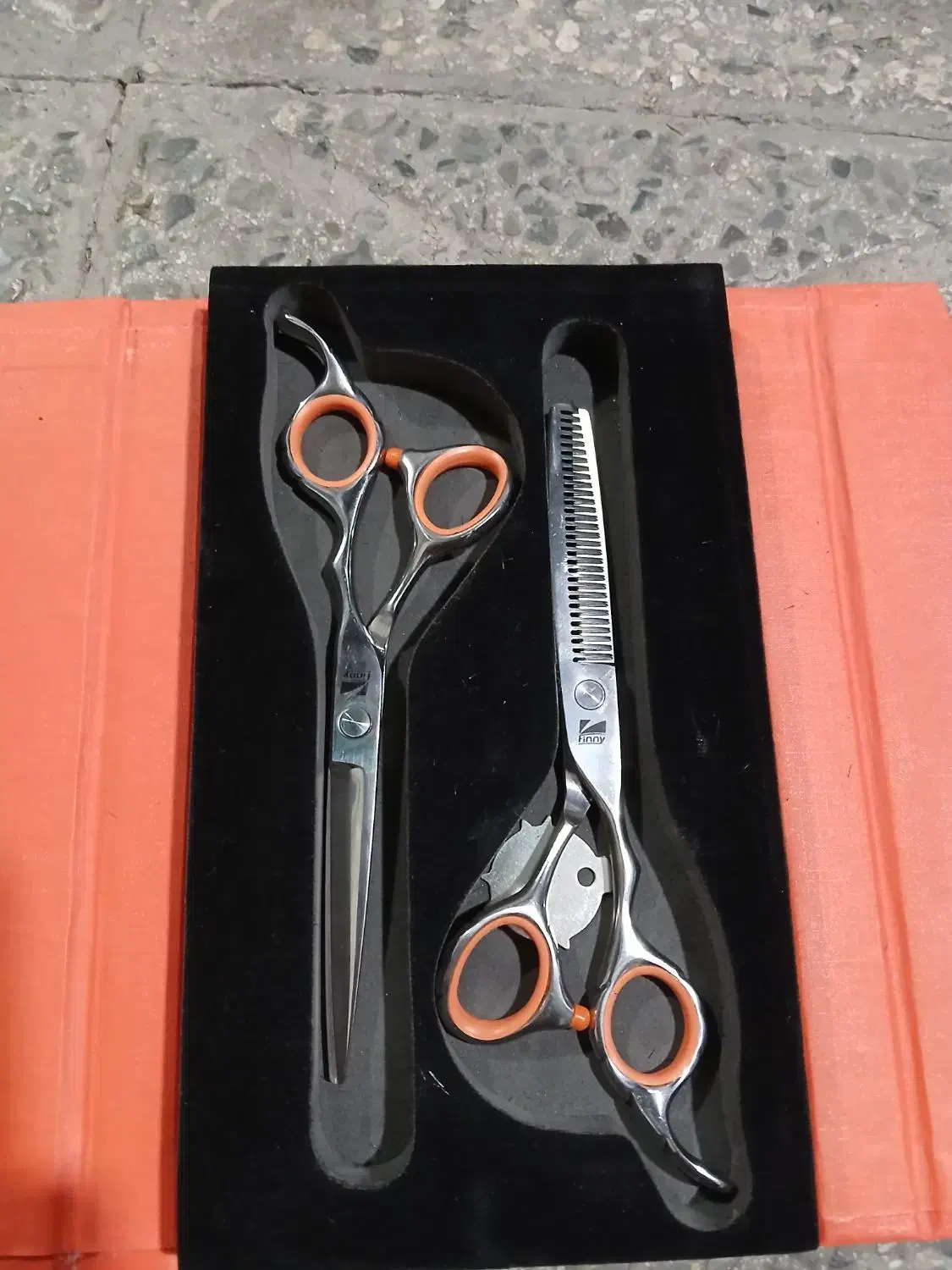 لوازم آرایشگری قیچی فینی و جگوار موپران پیشبند برس|آرایشی، بهداشتی، درمانی|ری, دیلمان|دیوار