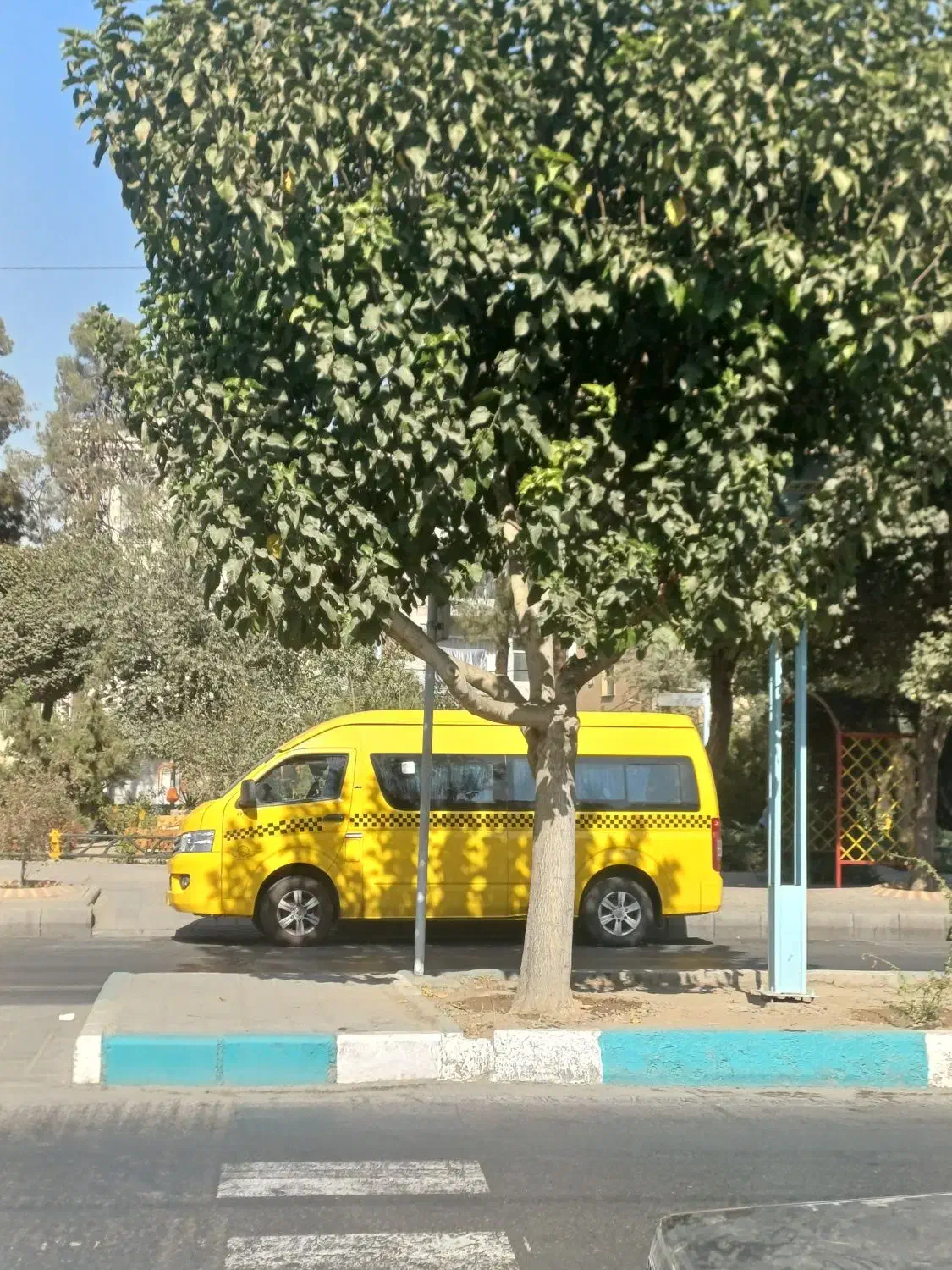 ون وانا فروشی|خودرو سواری و وانت|قم, سالاریه|دیوار