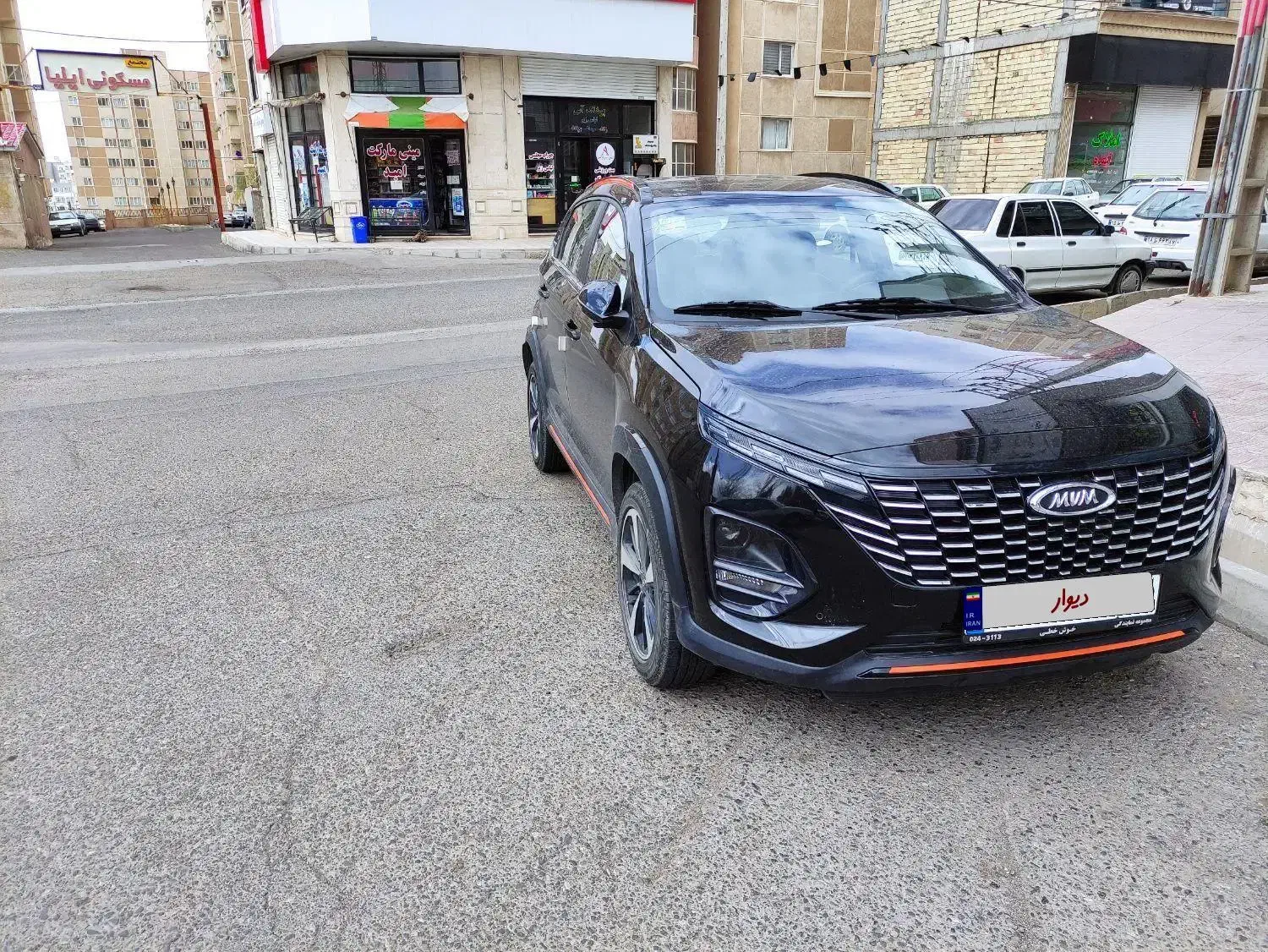 x33 cross|خودرو سواری و وانت|زنجان, |دیوار