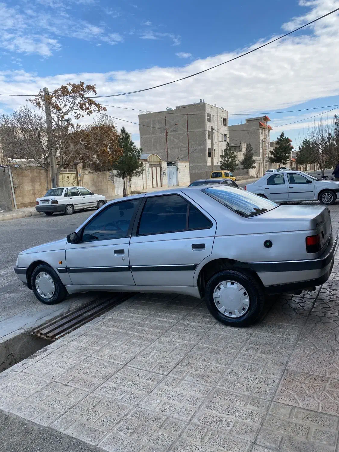 فروش|خودرو سواری و وانت|فشاپویه, |دیوار