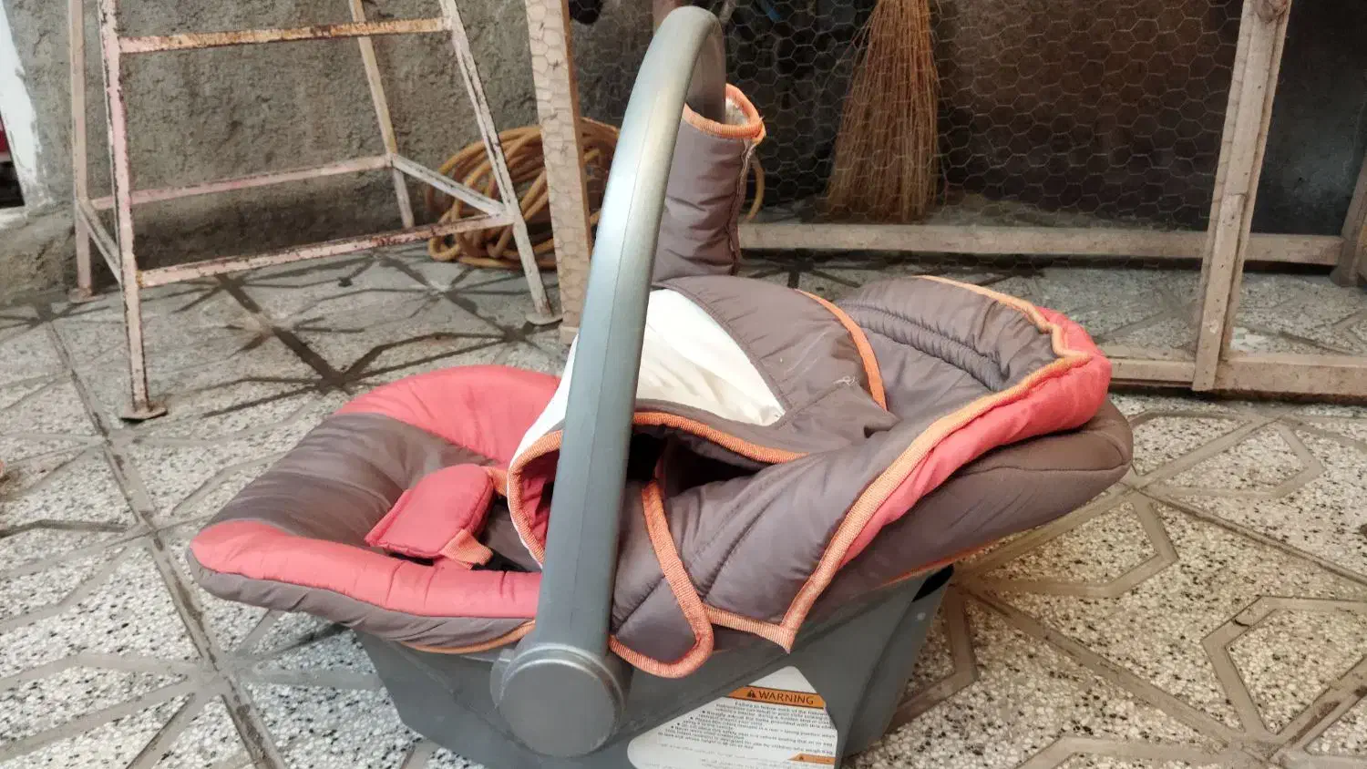 کریر بچه|اسباب و اثاث بچه|نیشابور, رحمت آباد|دیوار