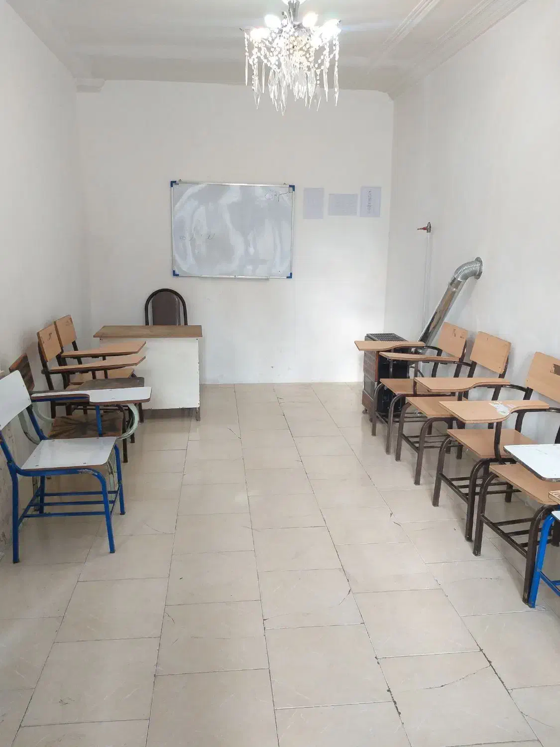 اجاره کلاس های آموزشگاه کنکوروتقویتی سرای دانش|اجارهٔ کوتاه‌مدت دفتر کار و فضای آموزشی|اردبیل, |دیوار