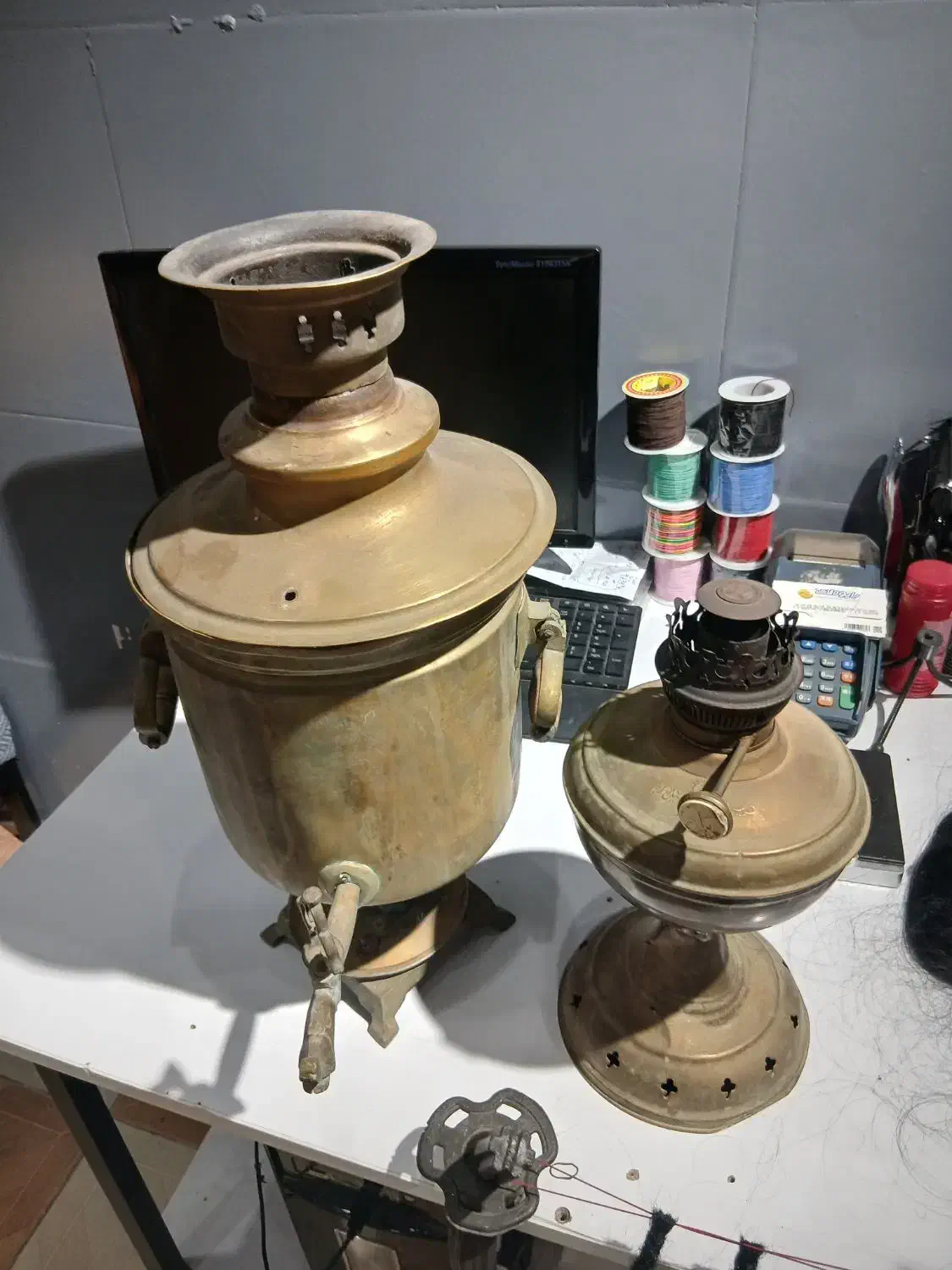 چراغ و سماور زغالی عتیقه|کلکسیون اشیاء عتیقه|سبزوار, کوی گلستان|دیوار