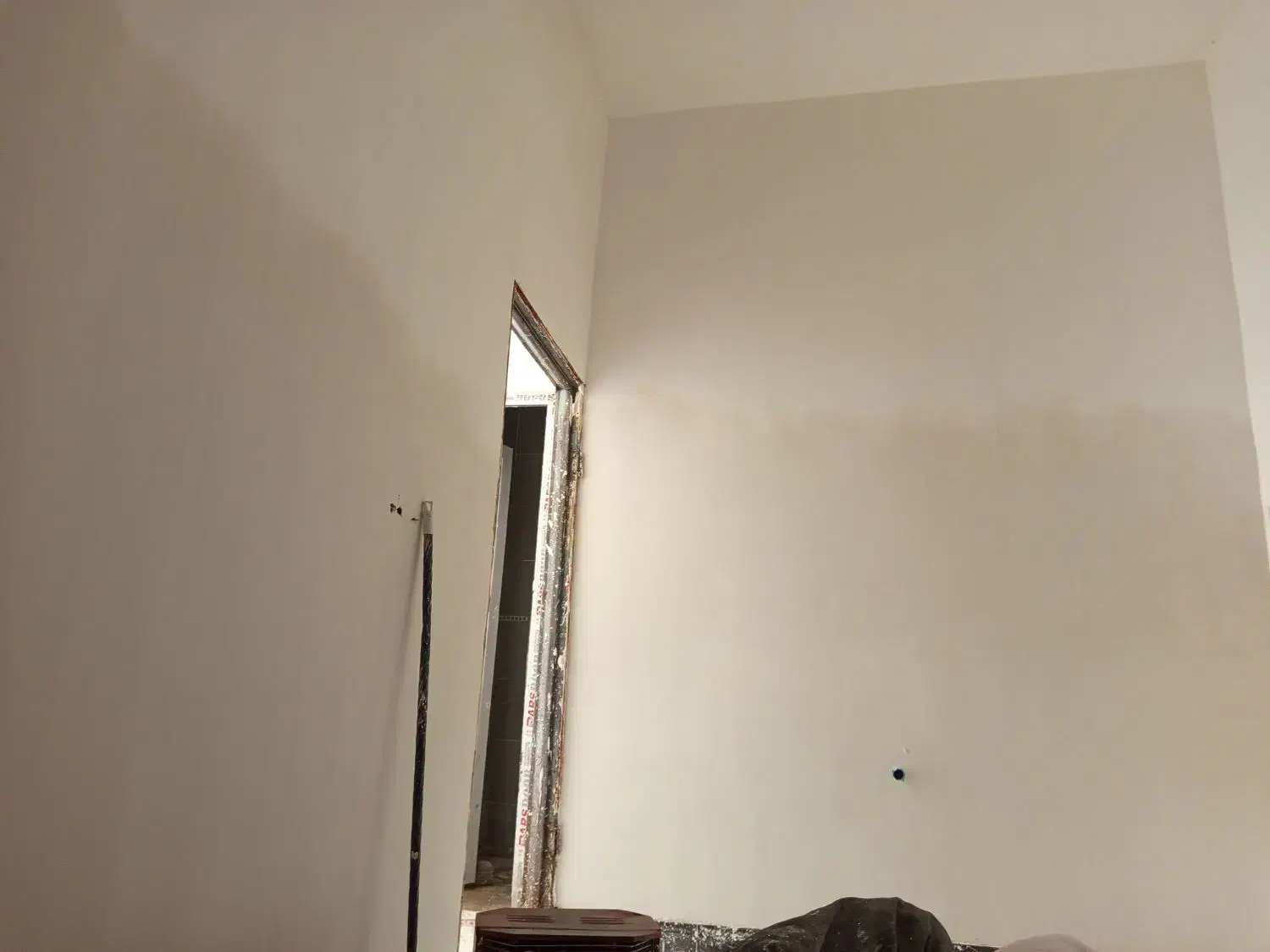 گج کاری لکه گیری ابزار و بنایی|خدمات پیشه و مهارت|ماهدشت, |دیوار