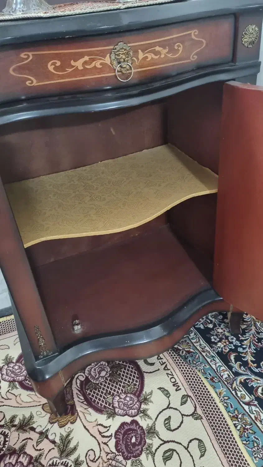 کنسول چوبی|بوفه، ویترین، کنسول|قم, شهرک امام حسین|دیوار