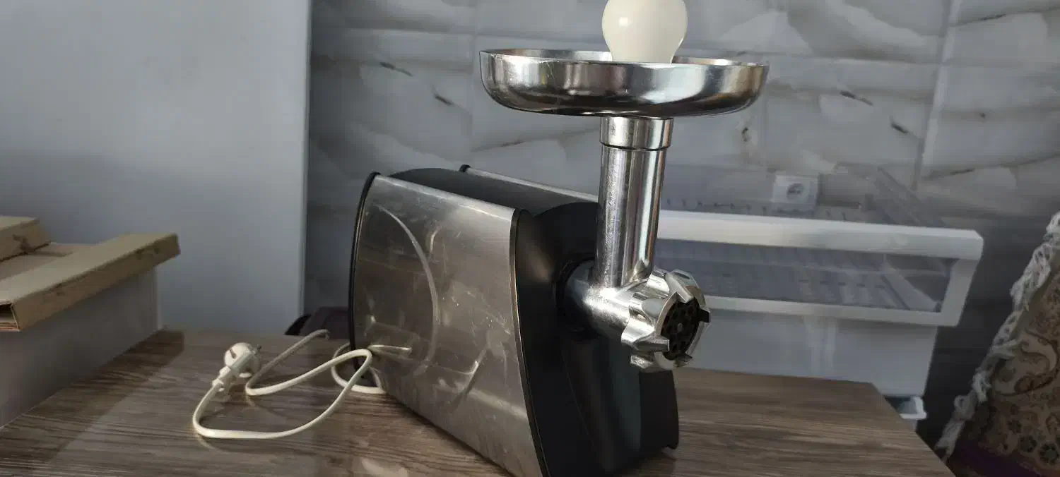 چرخ گوشت|خردکن، آسیاب، غذاساز|سلماس, |دیوار