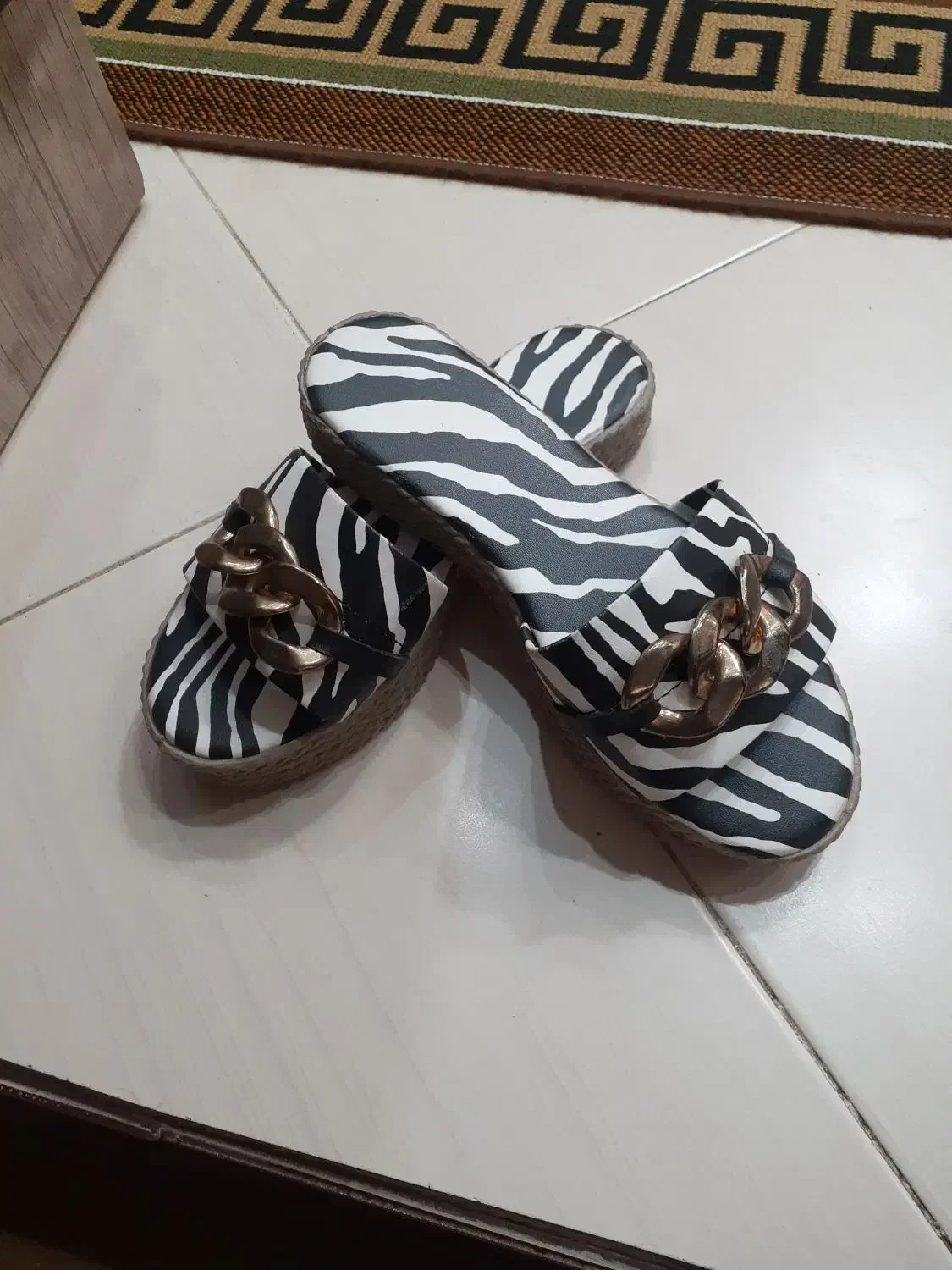 کفش،دمپایی روفرشی|کیف، کفش، کمربند|بروجرد, |دیوار