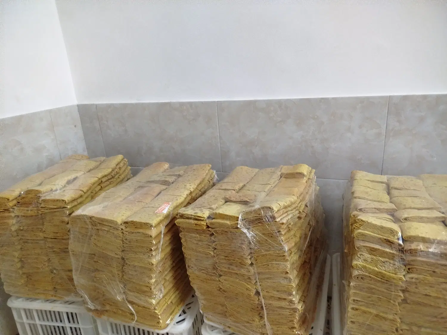 یوخه|خوردنی و آشامیدنی|شیراز, گلکوب|دیوار