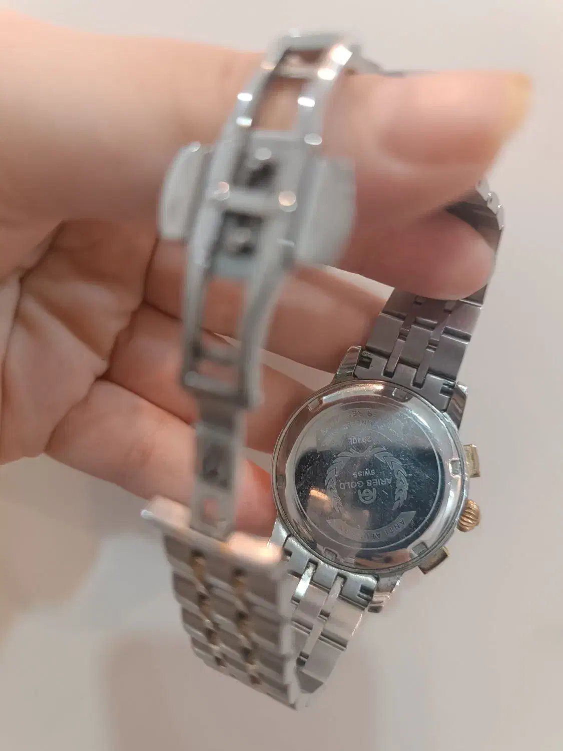 ساعت آریس گلد|ساعت|لنگرود, |دیوار