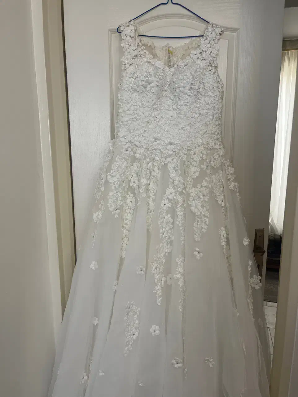 لباس عروس با دانتل فرانسوی سایز ۴۲|لباس|تهران, باغ فیض|دیوار