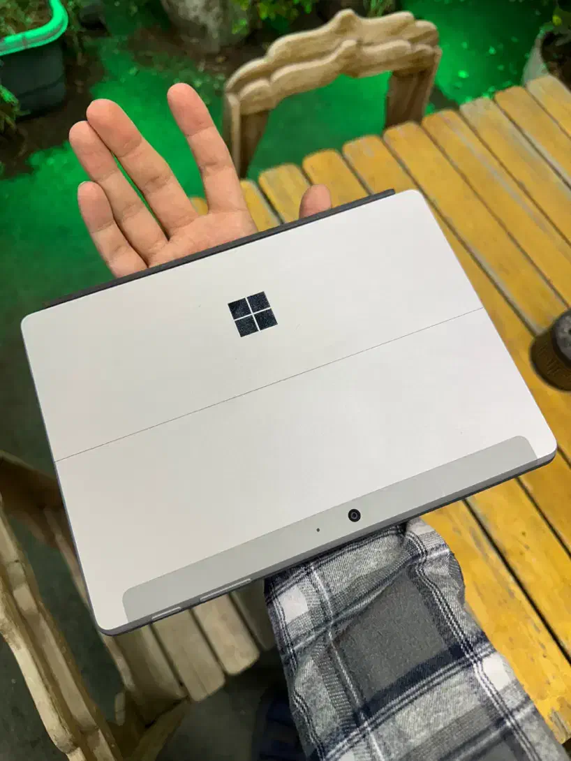 Surface go|رایانه همراه|اصفهان, آفاران|دیوار