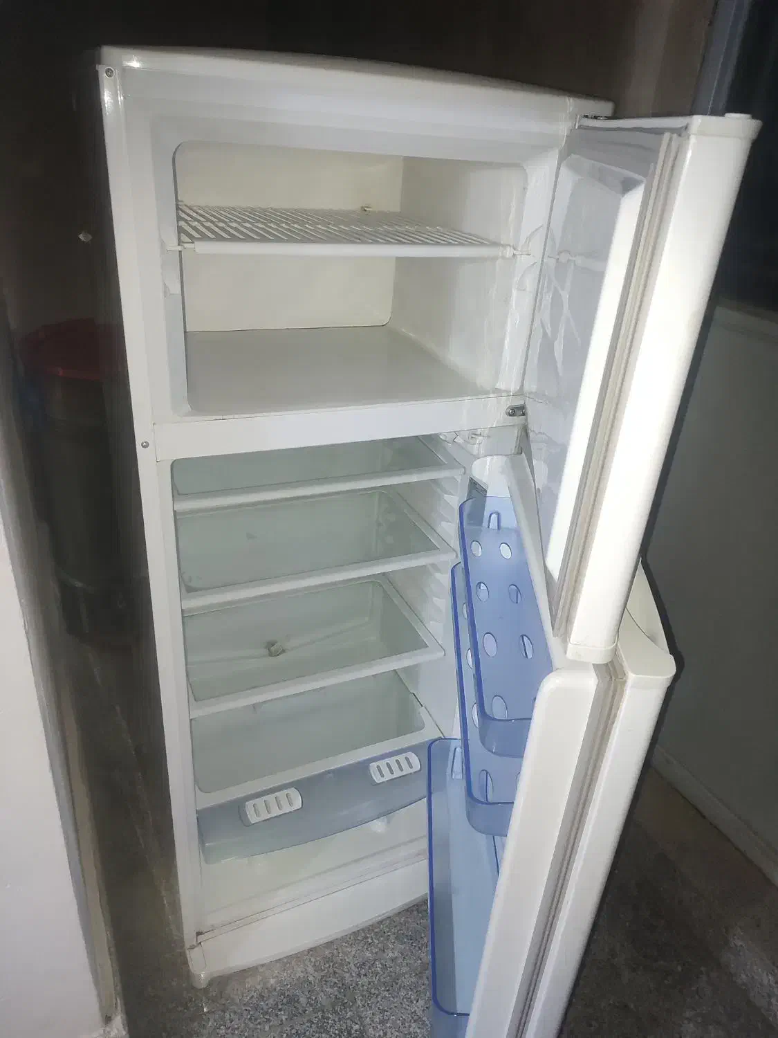 یخچال فریزر فیلور سالم در حد نو|یخچال و فریزر|ایلام, |دیوار