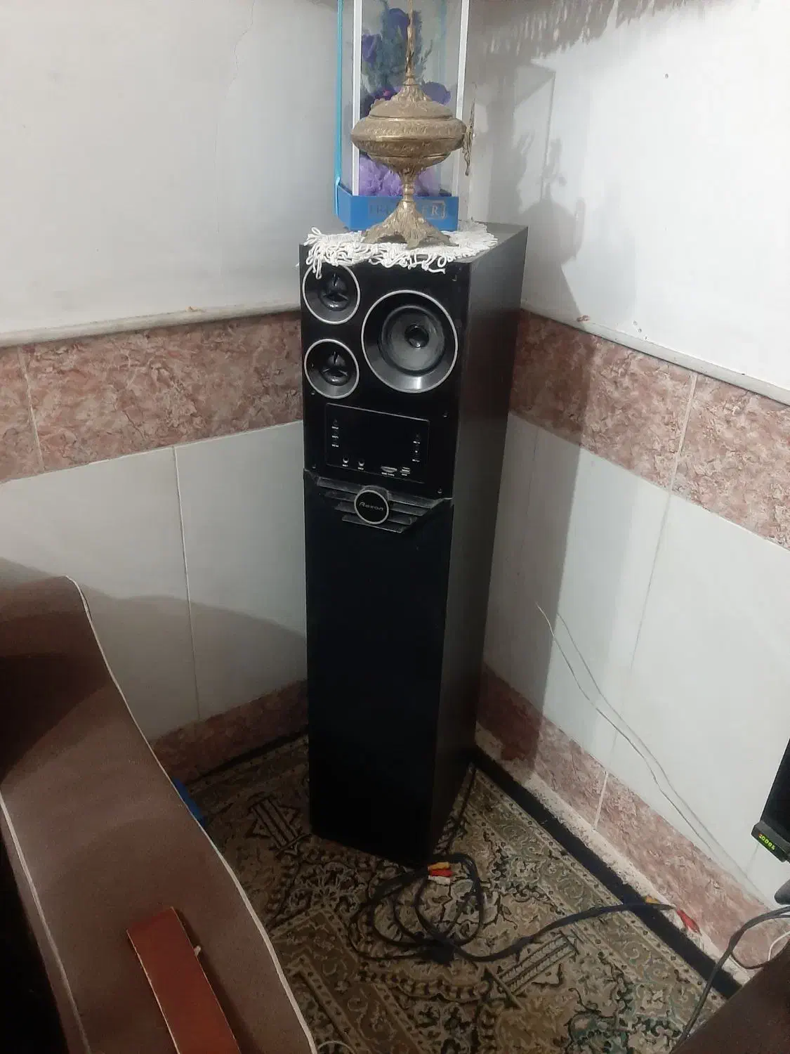 کاملا سالم کلاً دو سه هفته استفاده شده|صوتی و تصویری|قم, باغ شریفی|دیوار