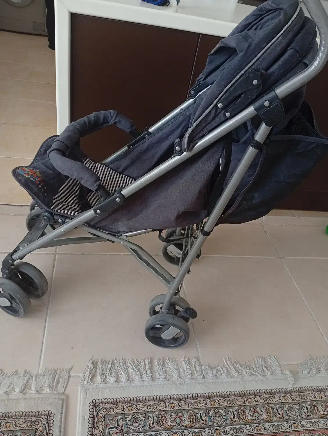 کالسکه  خارجی عصایی|کالسکه و لوازم جانبی|شیراز, شیمی گیاه|دیوار