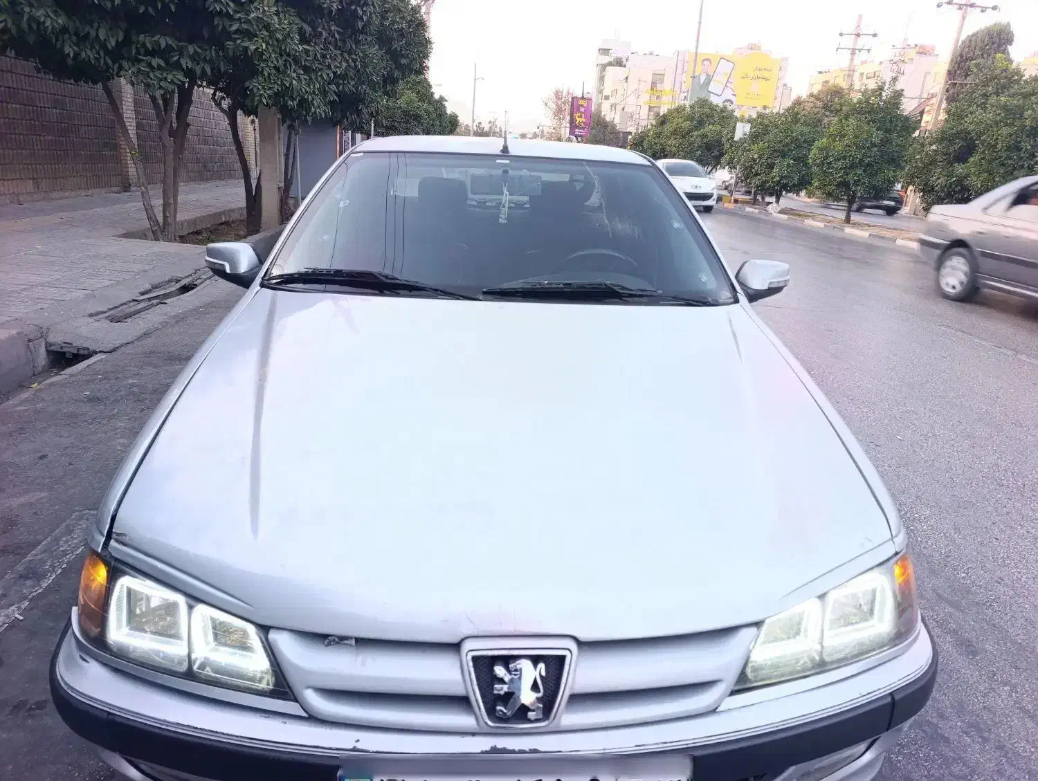 پارس مدل ۸۳|خودرو سواری و وانت|شیراز, شهرک پرواز|دیوار