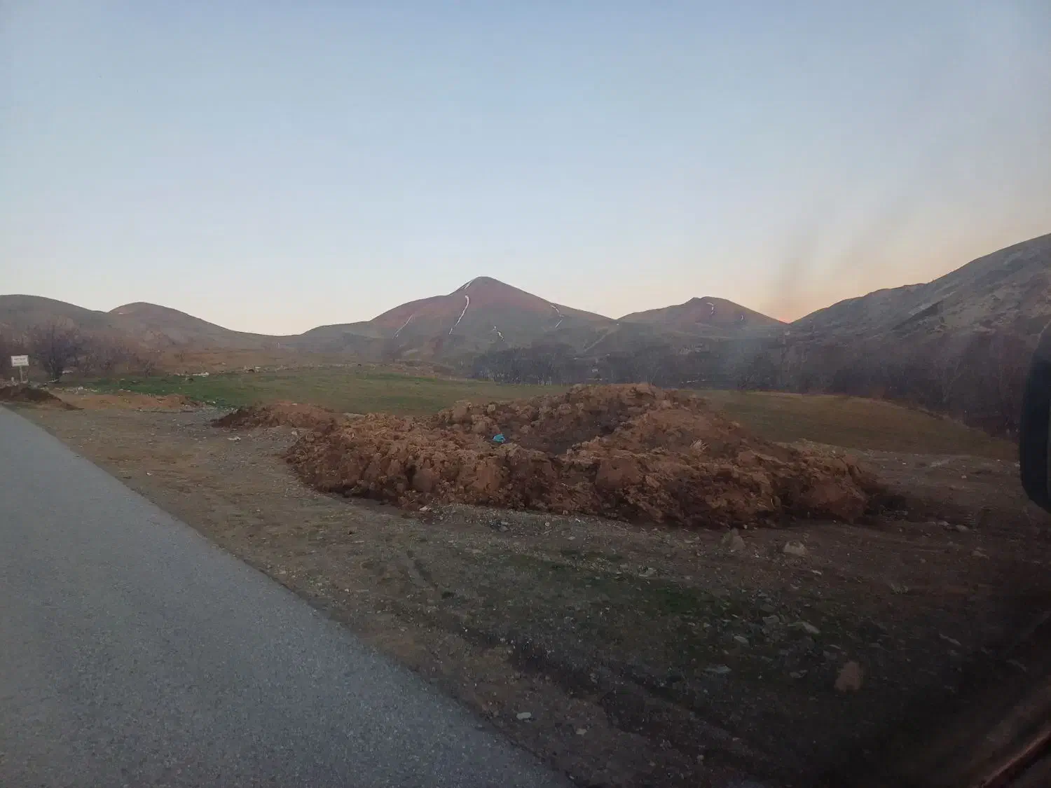 کود حیوانی|خدمات باغبانی و درختکاری|کامیاران, |دیوار