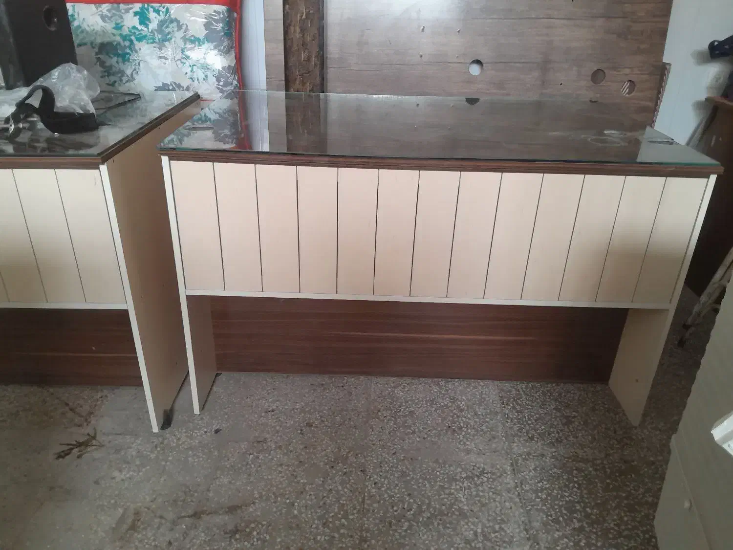 میز|دفتر کار|لنجان, |دیوار