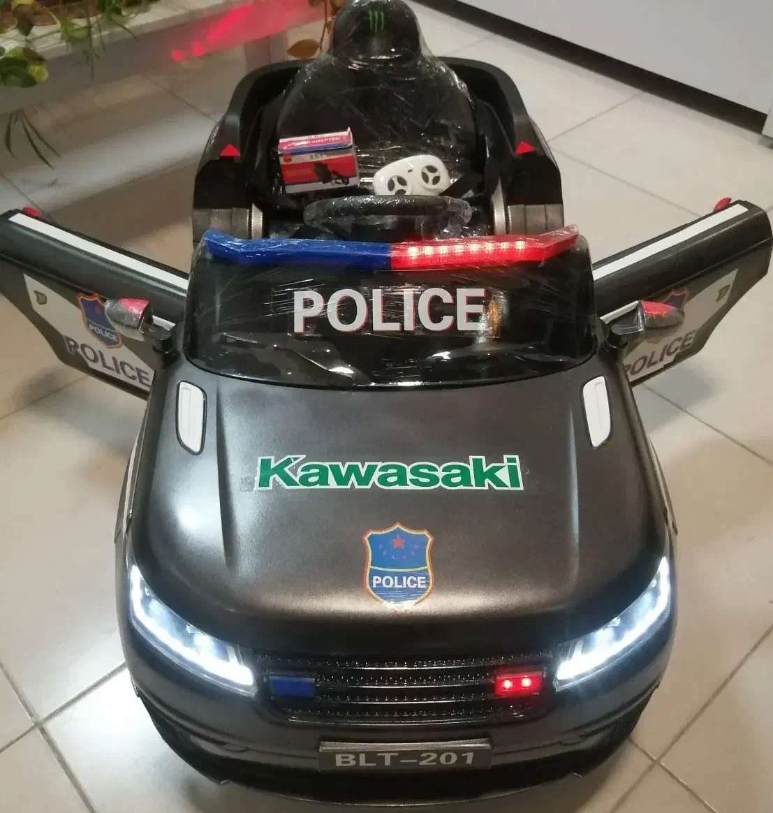 ماشین شارژی پلیس نو خارجی|اسباب‌بازی بچه|صدرا-فارس, فاز ۱|دیوار