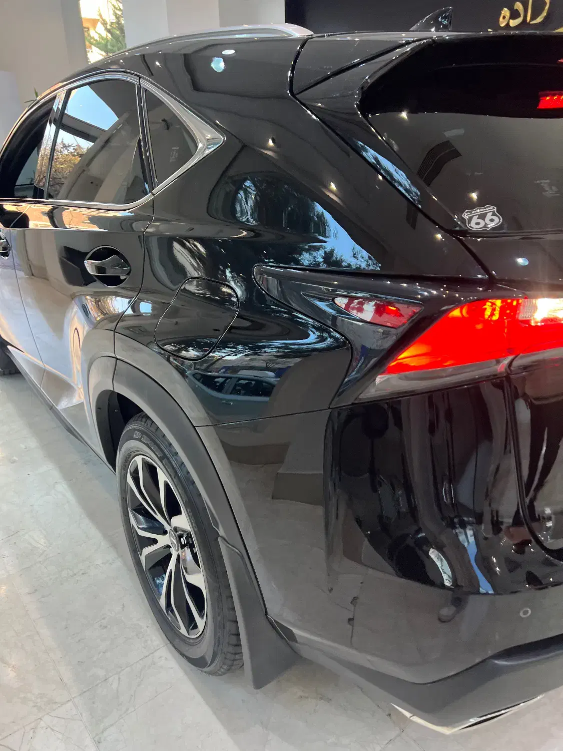 لکسوس NX 200t F مدل 2017|خودرو سواری و وانت|تهران, عباس‌آباد|دیوار