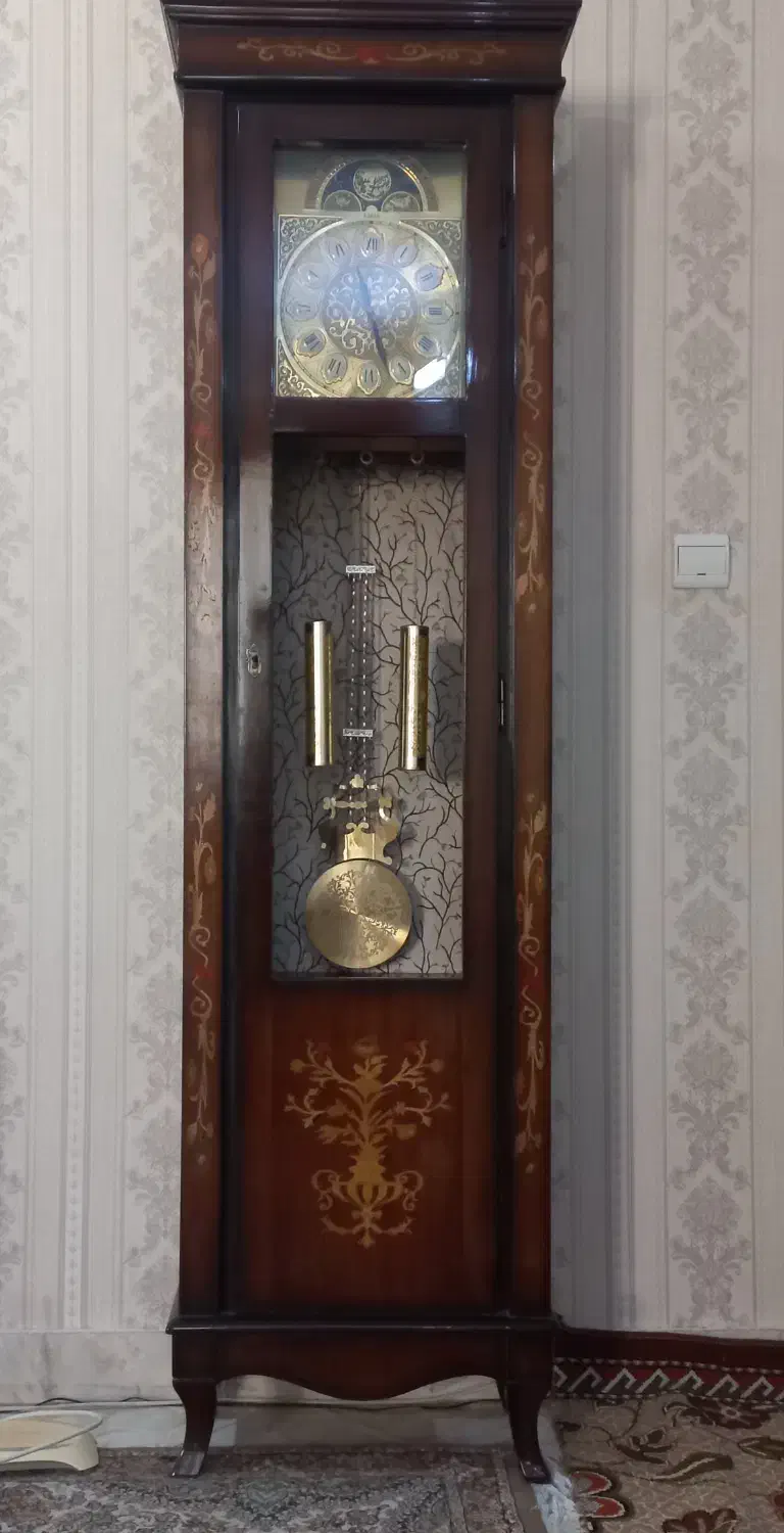 ساعت دیواری ایستاده|ساعت دیواری و تزئینی|سمنان, |دیوار