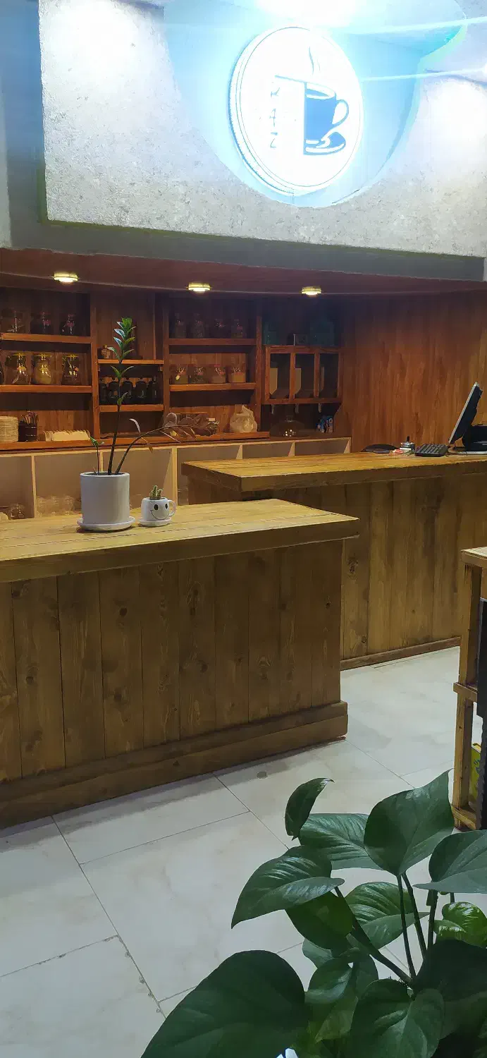 کافه رستوران آماده کار|کافی‌شاپ و رستوران|بافق, |دیوار