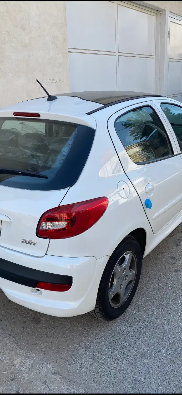 پژو207پانورامادنده ای|خودرو سواری و وانت|بوشهر, |دیوار