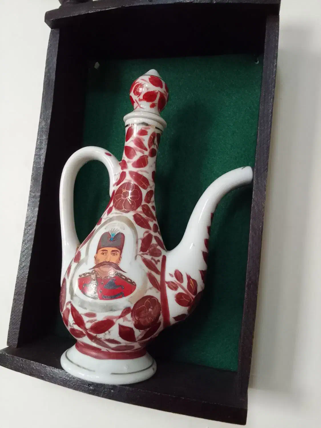 گلاپ پاش قدیمی|کلکسیون اشیاء عتیقه|گرمدره, |دیوار