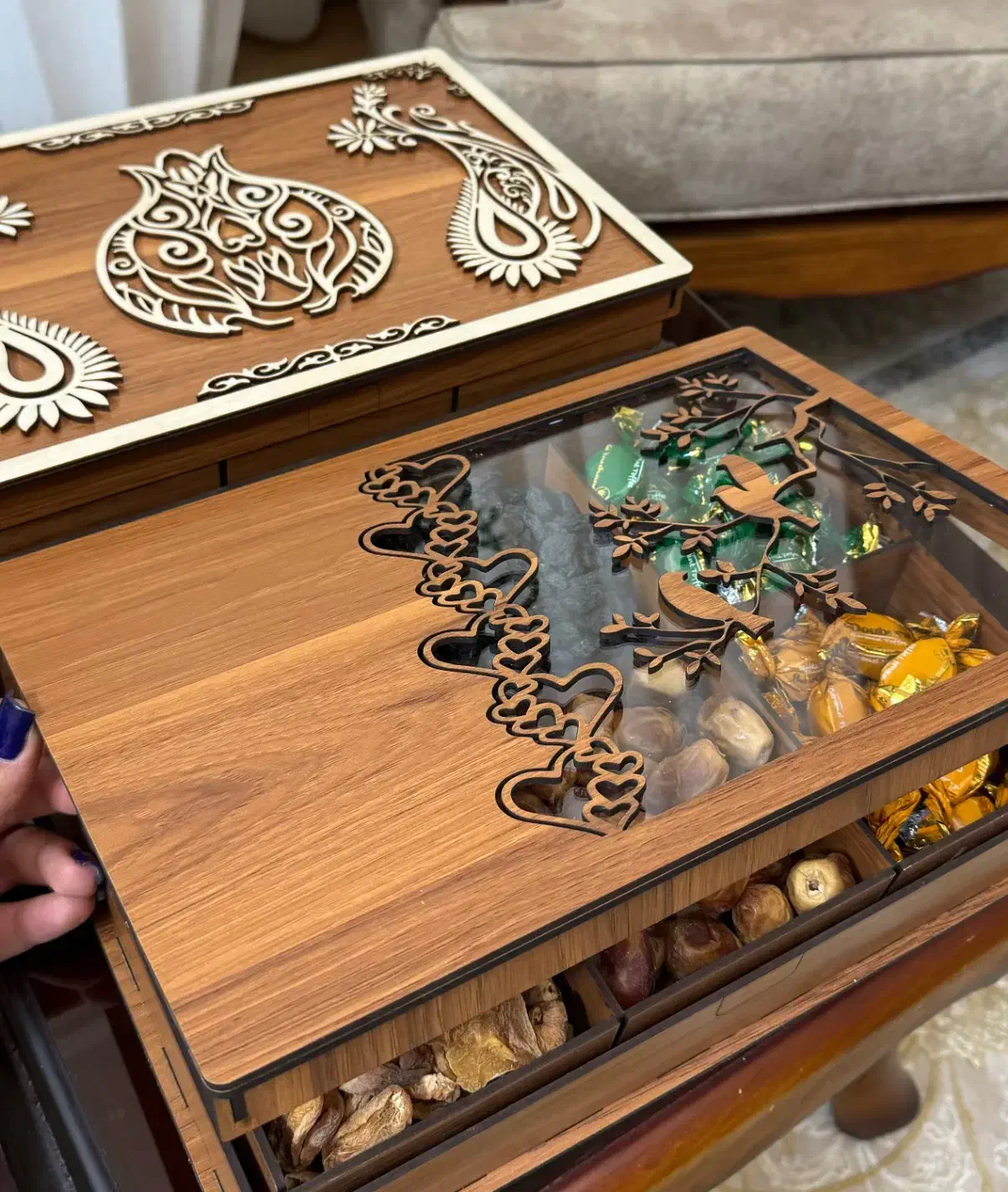 تولید کننده باکس های یلدایی/یلدا/جعبه چوبی|صنایع دستی و سایر لوازم تزئینی|قم, شاه سید علی|دیوار