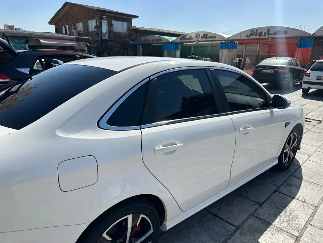 رسپکت ۴۰۳|خودرو سواری و وانت|تهران, درختی|دیوار