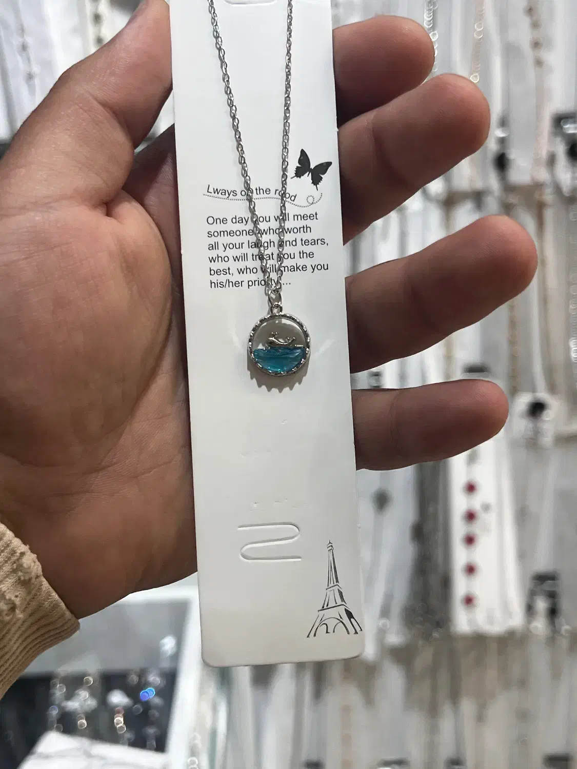 گردنبند ترند دم وال|بدلیجات|خمینی‌شهر, |دیوار