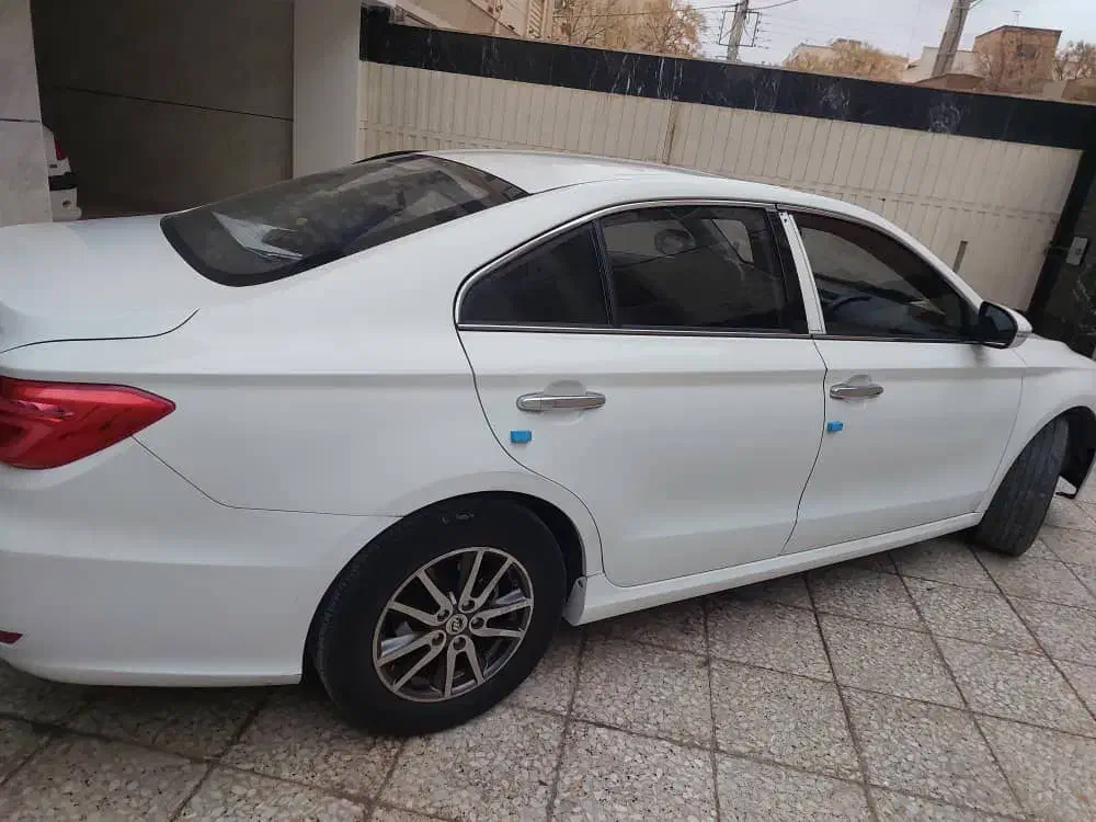 لیفان۸۲۰ مدل۹۵|خودرو سواری و وانت|شاهینشهر, خانه کارگر|دیوار