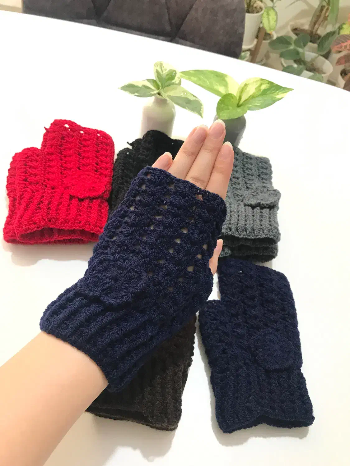 دستکش|لباس|پاکدشت, پاکدشت (مامازند)|دیوار